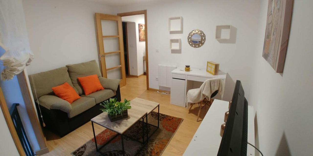 Piso Muy Luminoso En Zona Vieja Apartment Pontevedra Exterior photo